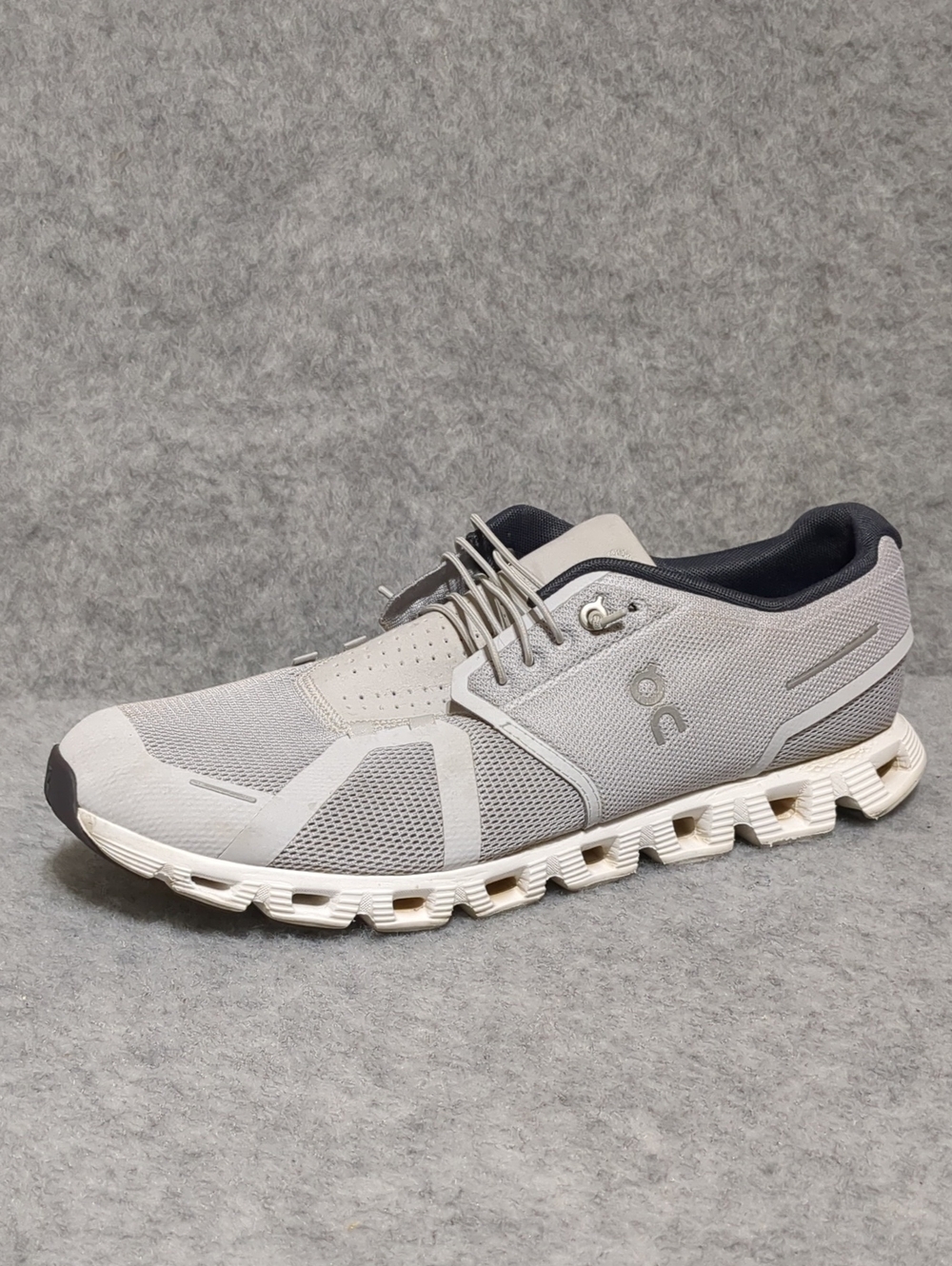 On Cloud 5 Gray Running Men's Shoes Size 12.5
